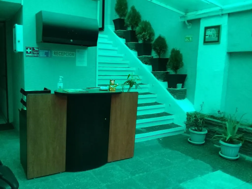 Hostal Yalconia Quito Casa de hóspedes